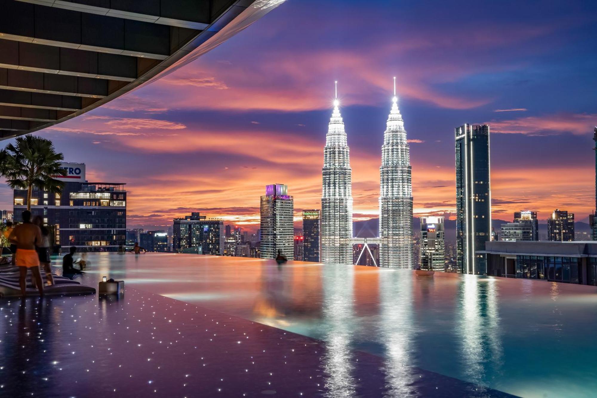 Eaton Residences By Sutera At Klcc Pangsapuri